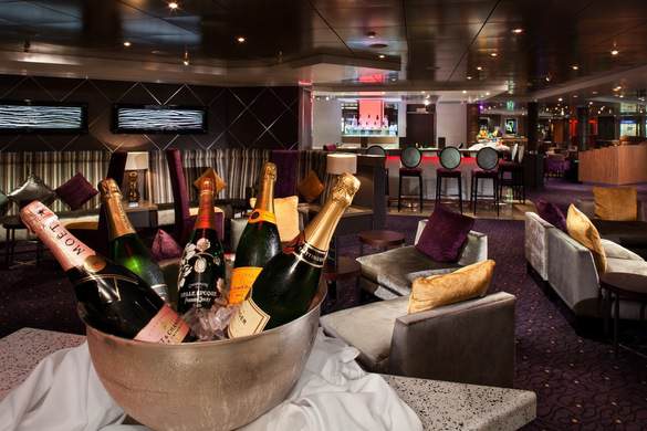 Holland America Line S-Class Interior Mix Bar.jpg